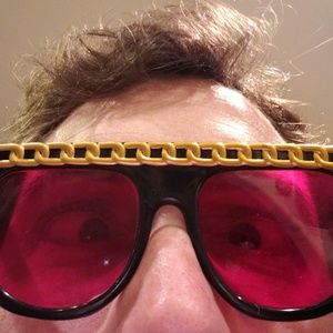 Meet your Posher, Tony